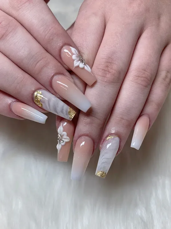 The Best Nail Studio — Nail salon in Naples